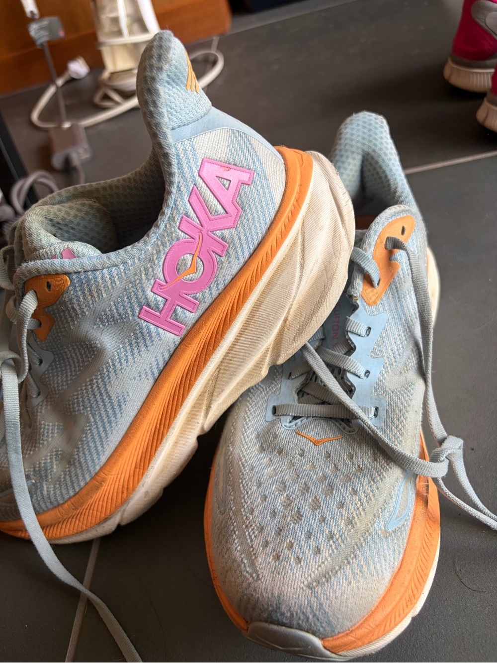 Hoka Clifton 9 Light Blue and Orange Running Shoes Women’s Size 8.5M